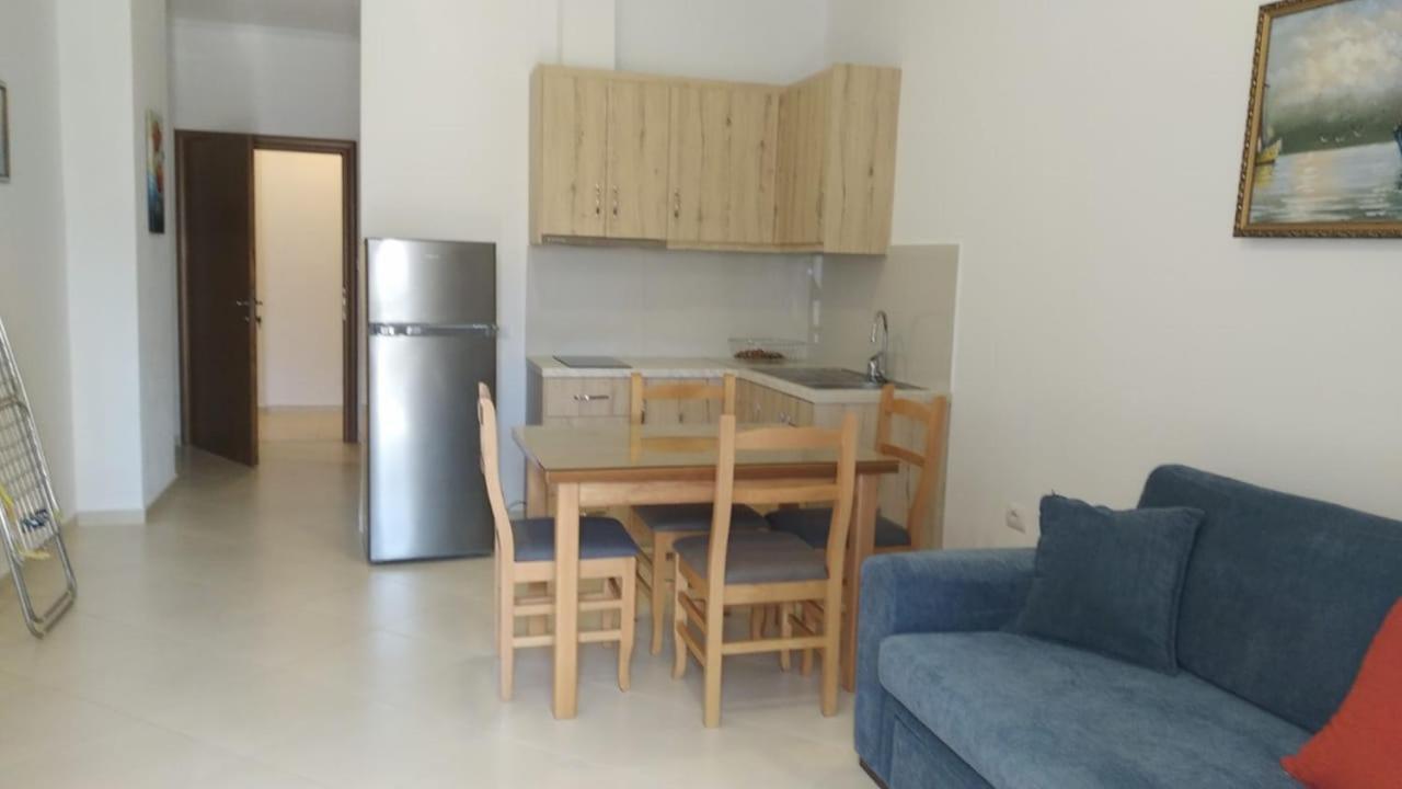 Primavera Apartments Sarandë Exterior foto